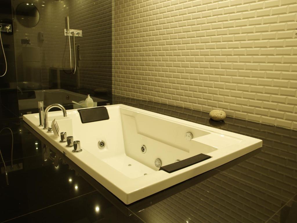 Suite con cama extragrande
